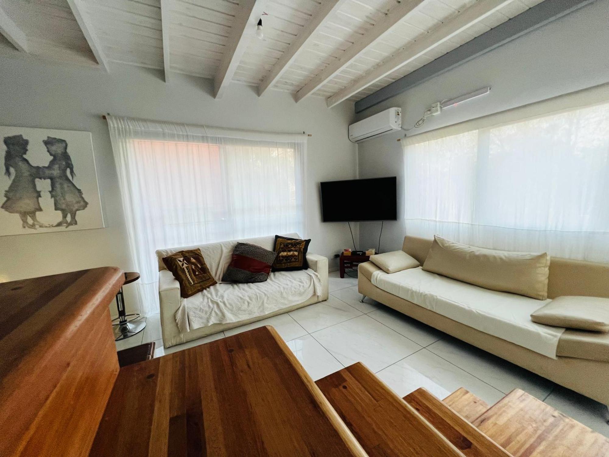 Monica'S Apartments Канинг Екстериор снимка