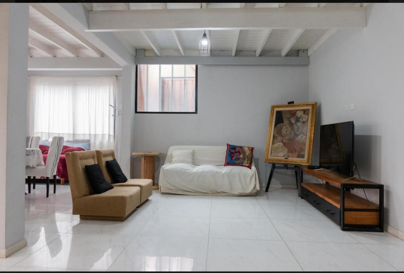 Monica'S Apartments Канинг Екстериор снимка