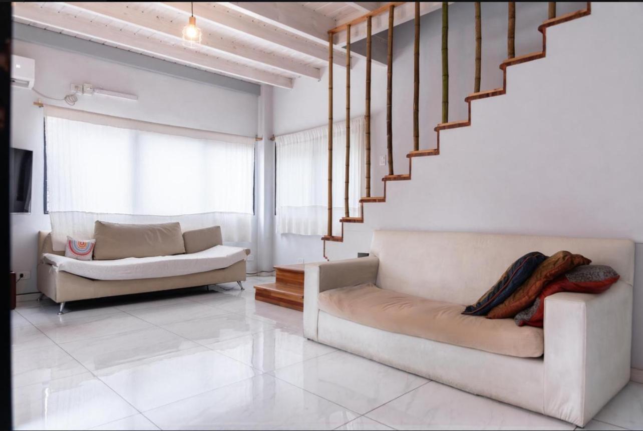 Monica'S Apartments Канинг Екстериор снимка